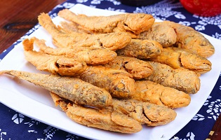 fried fishes