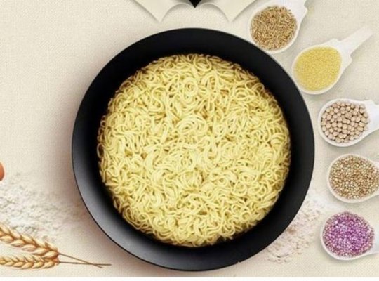 Comparisons between fried instant noodle and non-fried instant noodle