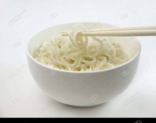 How about eating noodles when snowing?